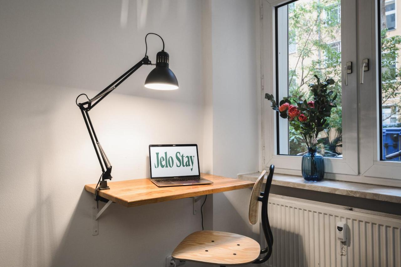 Super Zentral Super Schoener Altbau In Moabit Rostockerstrasse Im Herzen Von Fuer Bis Zu 6 Personen Apartament *