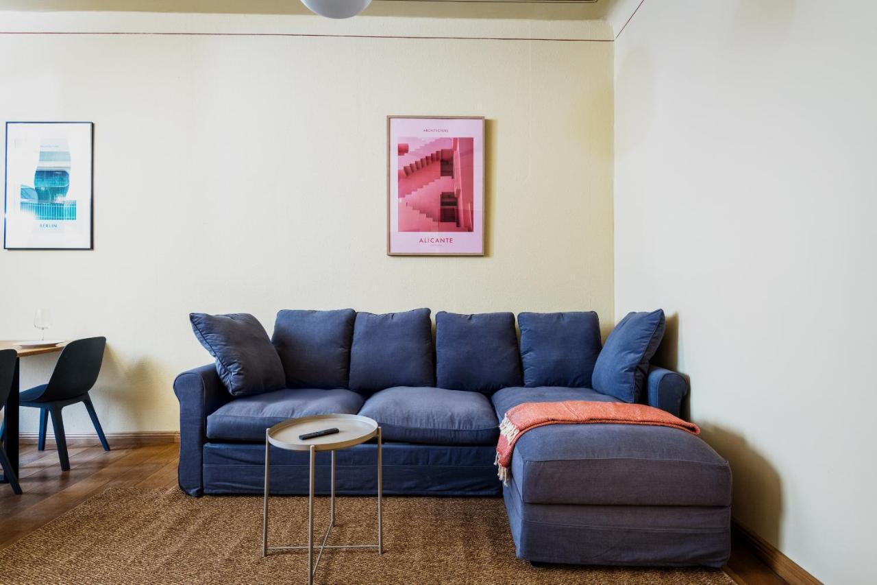 Apartament Super Zentral Super Schoener Altbau In Moabit Rostockerstrasse Im Herzen Von Fuer Bis Zu 6 Personen