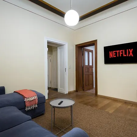 Super Zentral Super Schoener Altbau In Moabit Rostockerstrasse Im Herzen Von Berlin Fuer Bis Zu 6 Personen Exterior photo